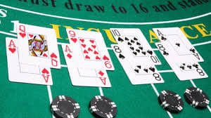 Ilustrasi kemitraan Megasloto bersama pengguna dalam memberikan pengalaman hiburan berkualitas